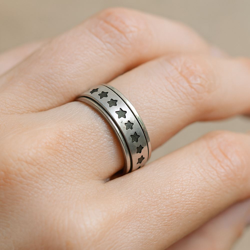 Fidget Ring, Size 10, Star Pattern