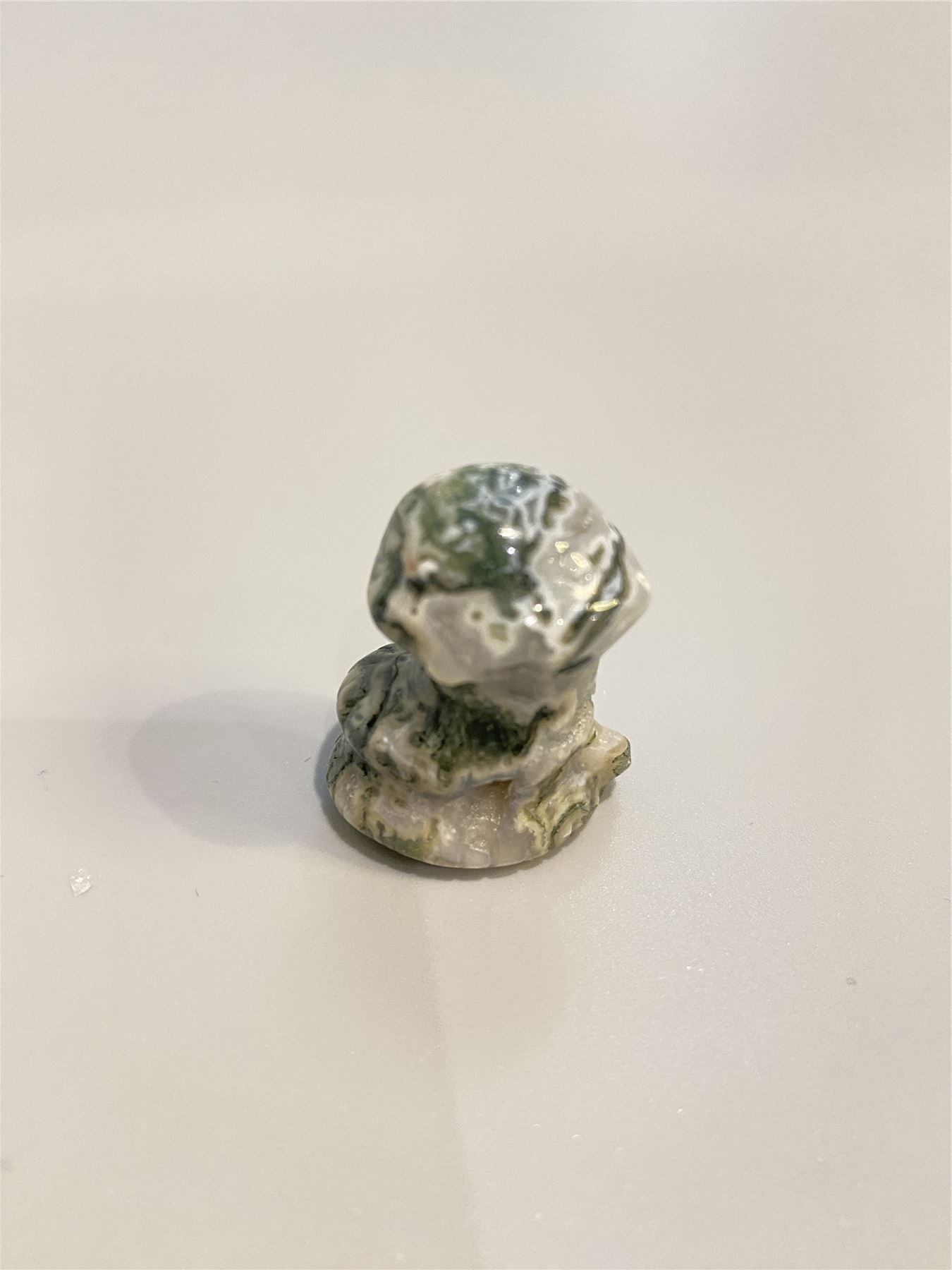 Gemstone Snake, 2.5x1.5x1cm