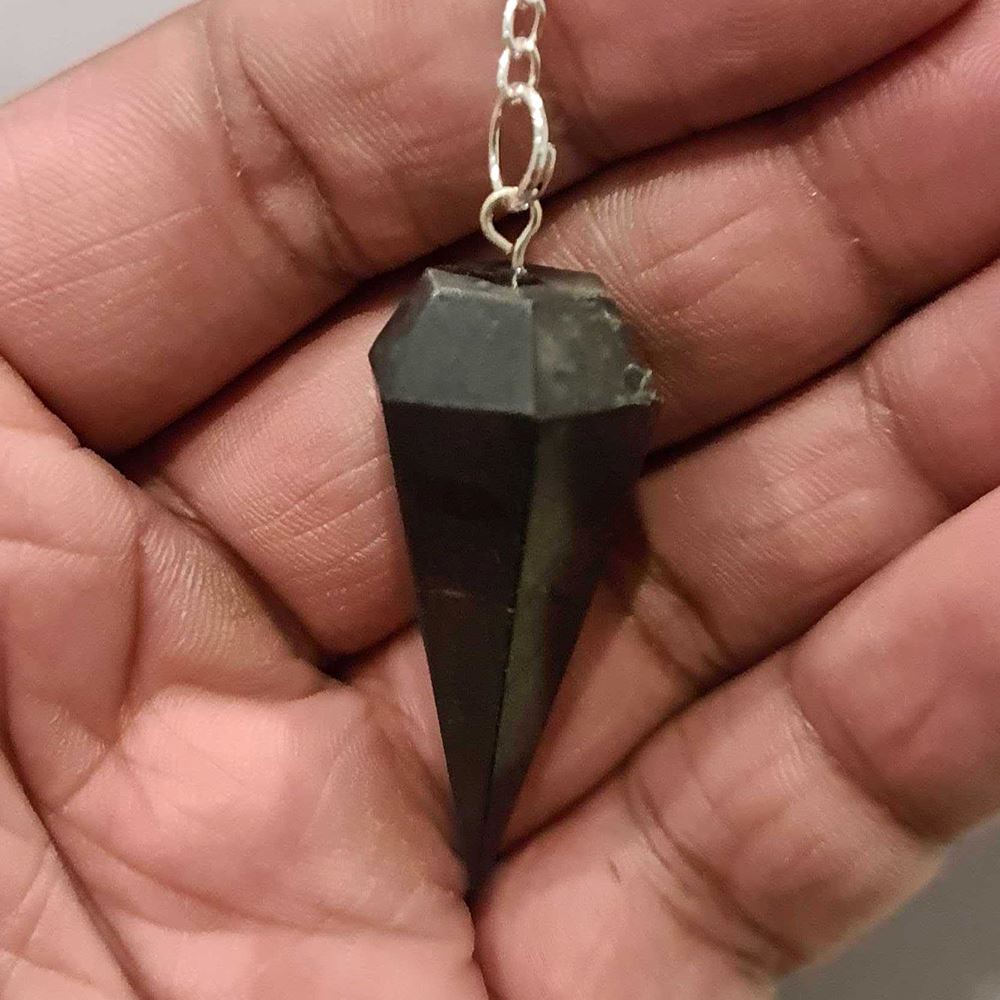 Pendulum with 7 Chakra Beaded Chain