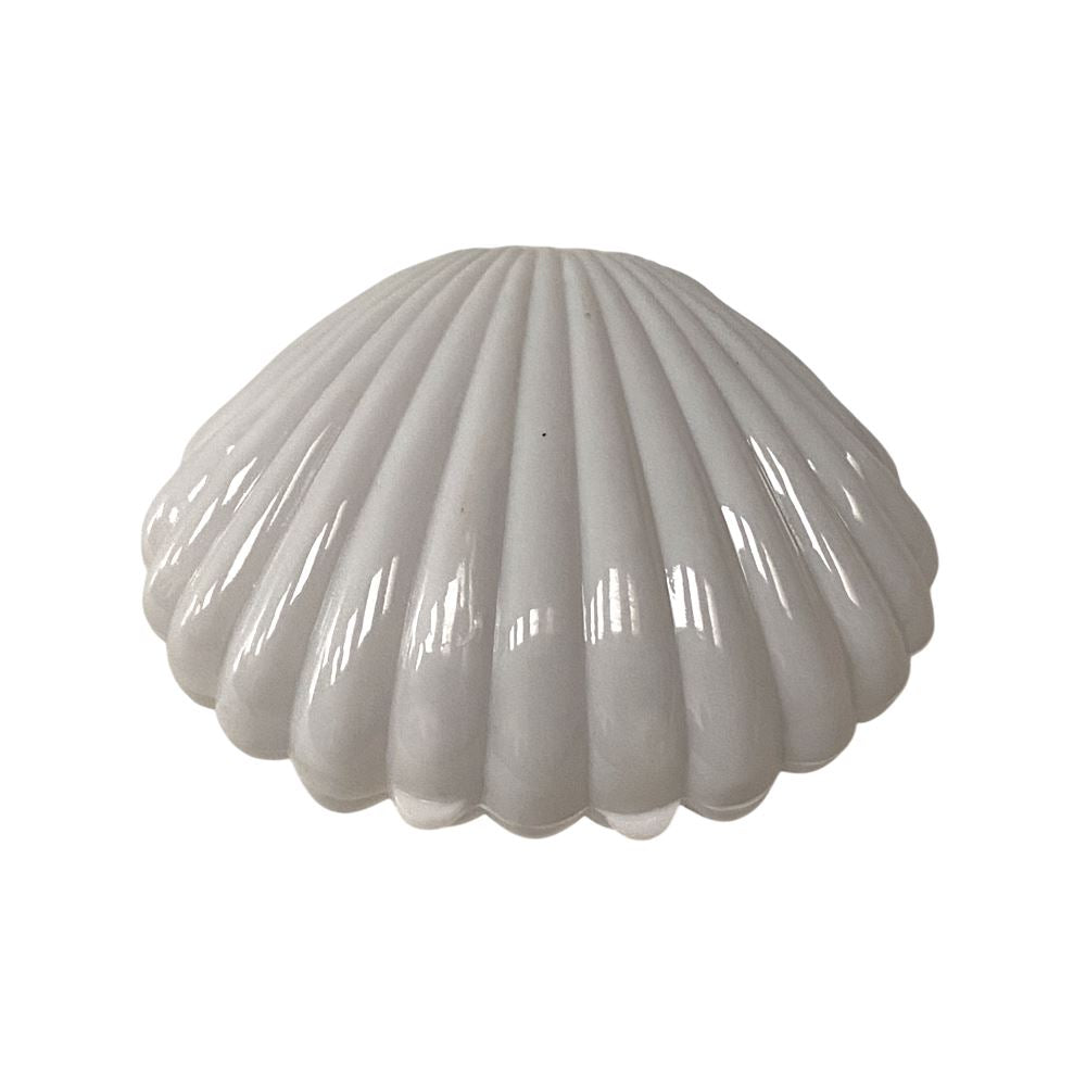 Clam Shell Ornament Box, 9x7x4cm