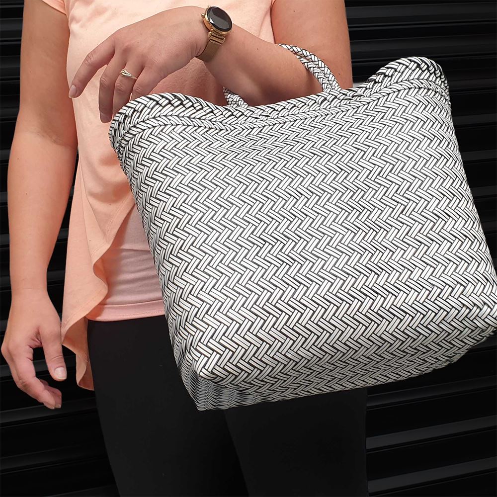 Mixed Coloured Bag - image 40