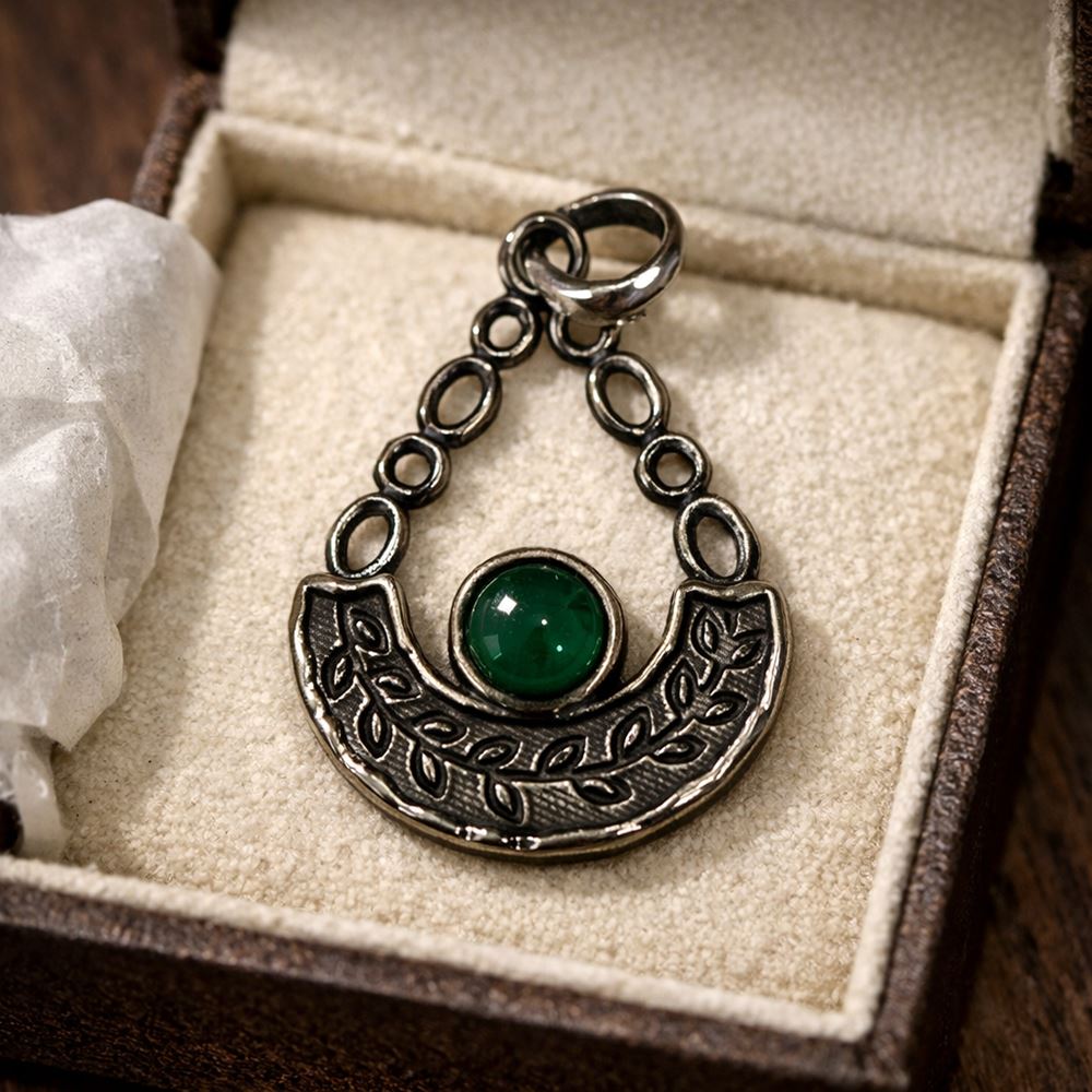 Silver-Plated Pendant (without Chain) (#09), 3x2cm