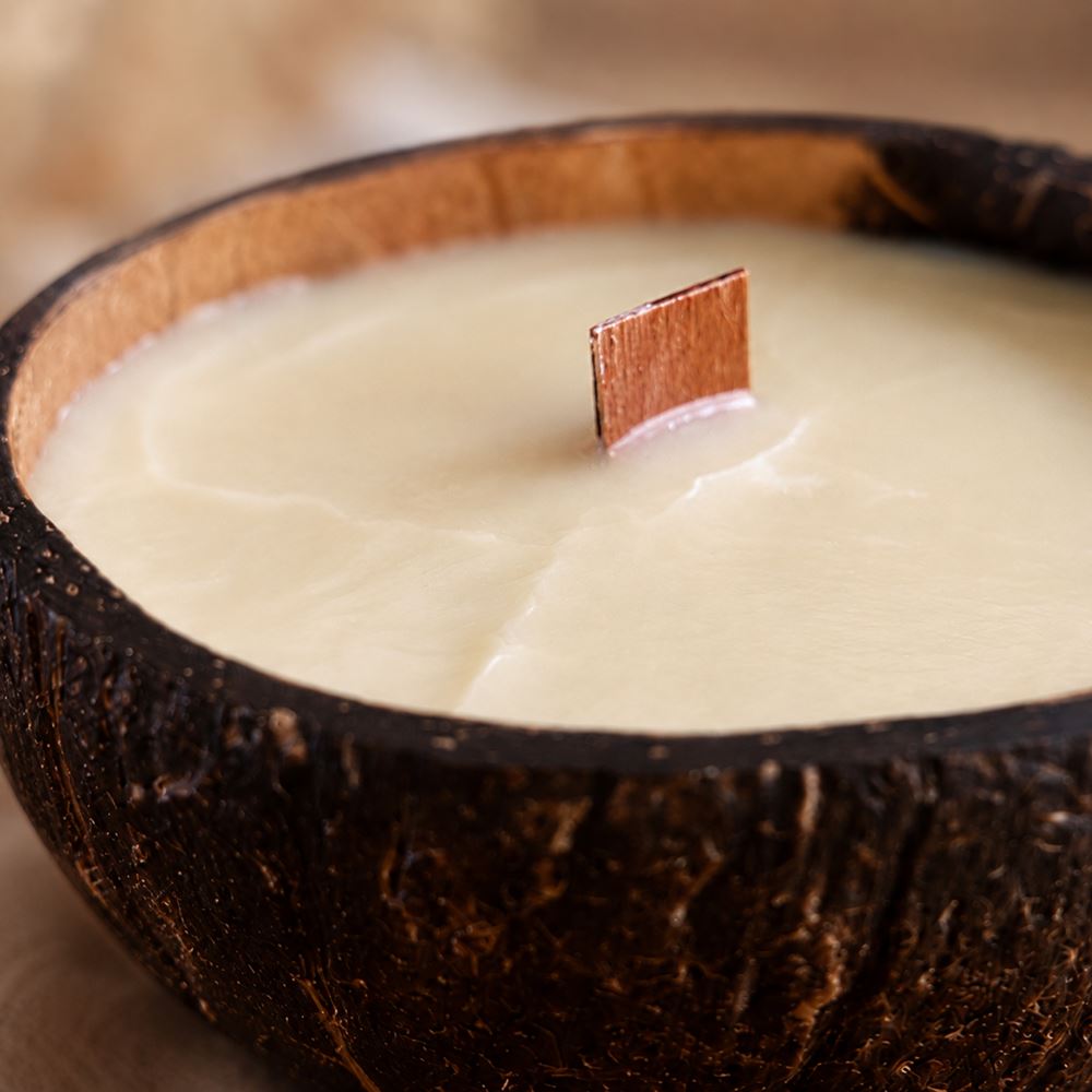 Coconut Shell Candle with Essential Oil - image 2