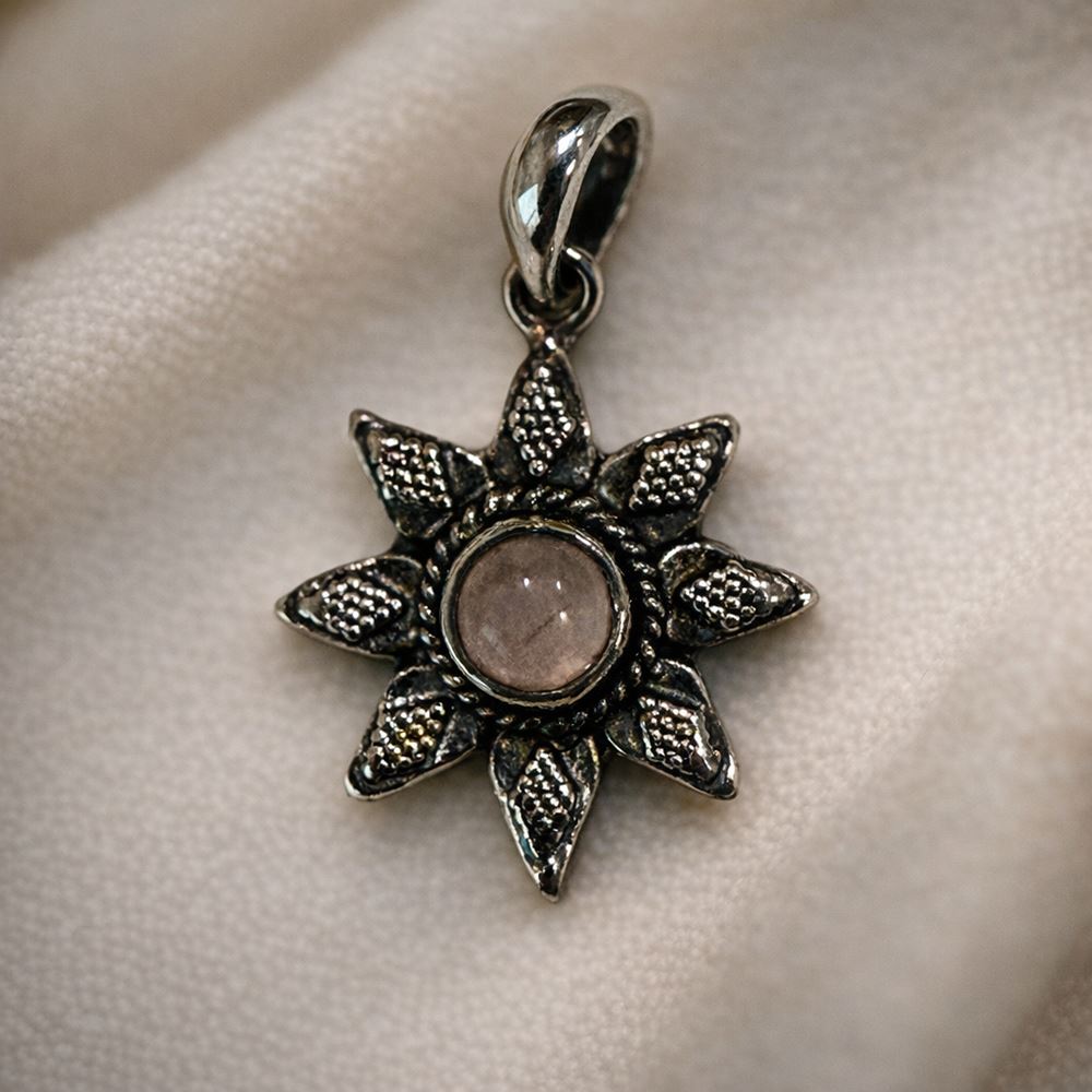 Silver-Plated Pendant (without Chain) (#04), 1.5x1.5cm