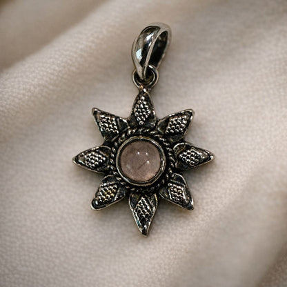 Silver-Plated Pendant (without Chain) (#04), 1.5x1.5cm