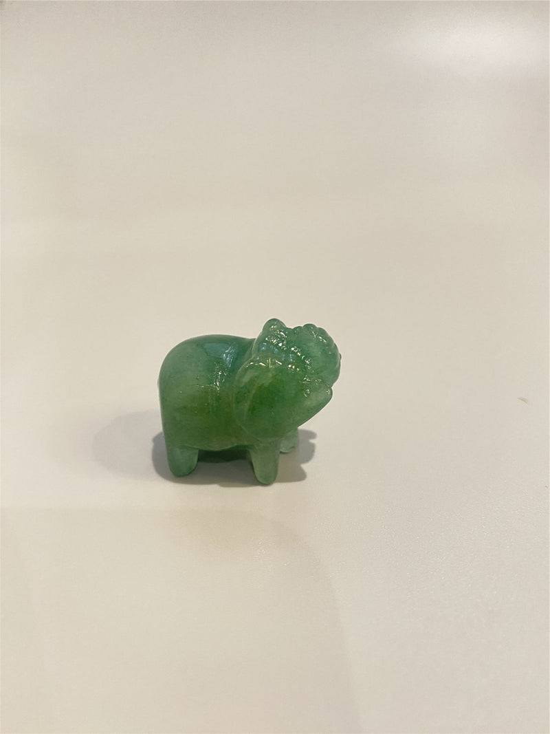 Gemstone Elephant, 2.5x1.5x1cm